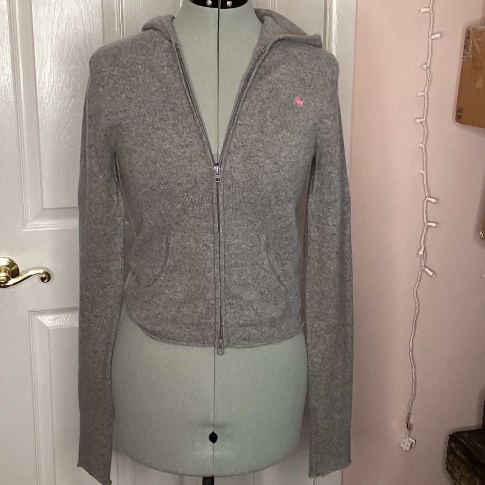 Ezra Fitch Cashmere sweatshirt woman's large